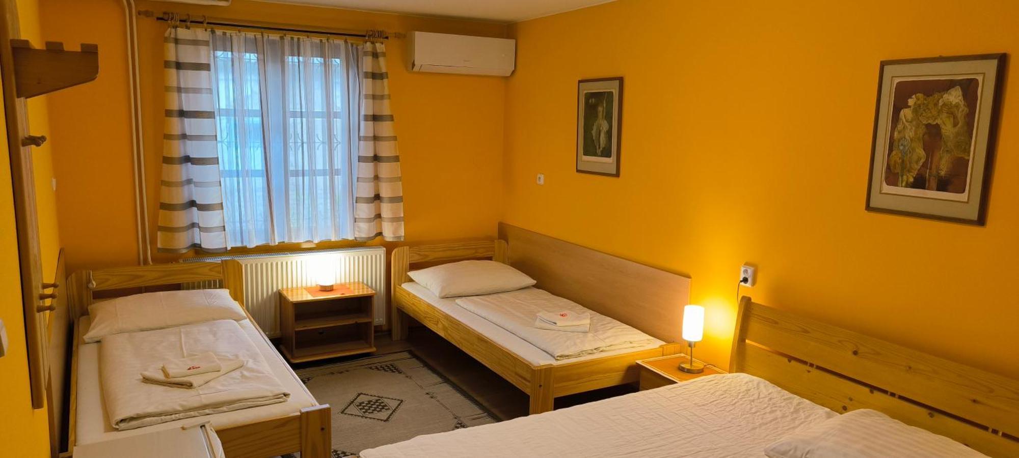 Penzion Romance Břeclav Exterior foto
