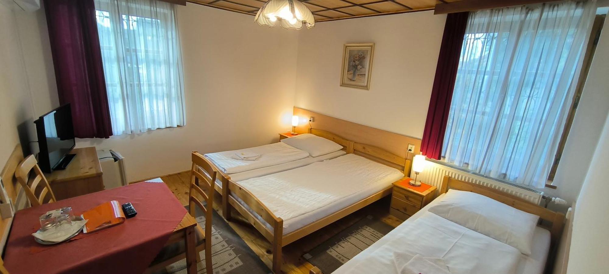 Penzion Romance Břeclav Exterior foto